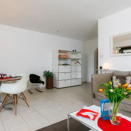 Residenza Miralago Apt- D33 By Interhome 아파트 *